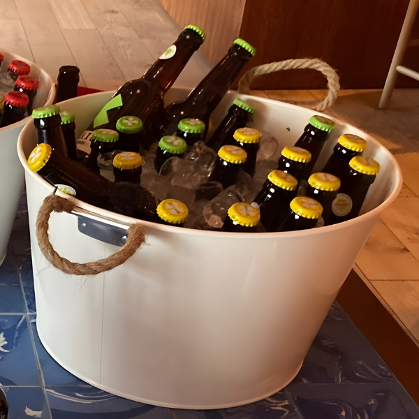 Ice bucket